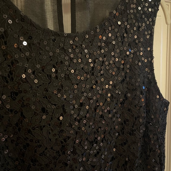 Sequence Top Size Small - Picture 8 of 12